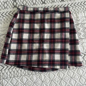Plaid wrap skirt